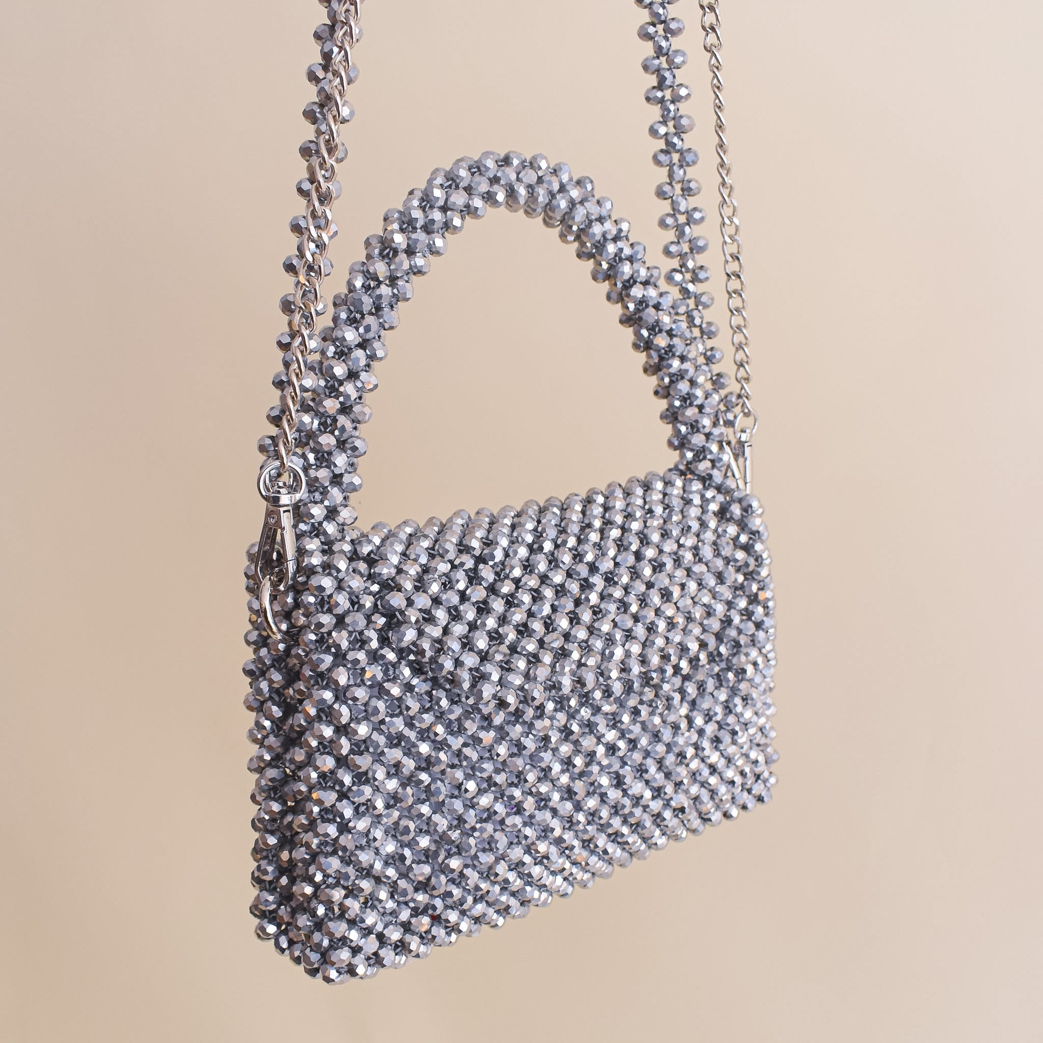 Cartera tejida en piedras "I SAID YES" Iron