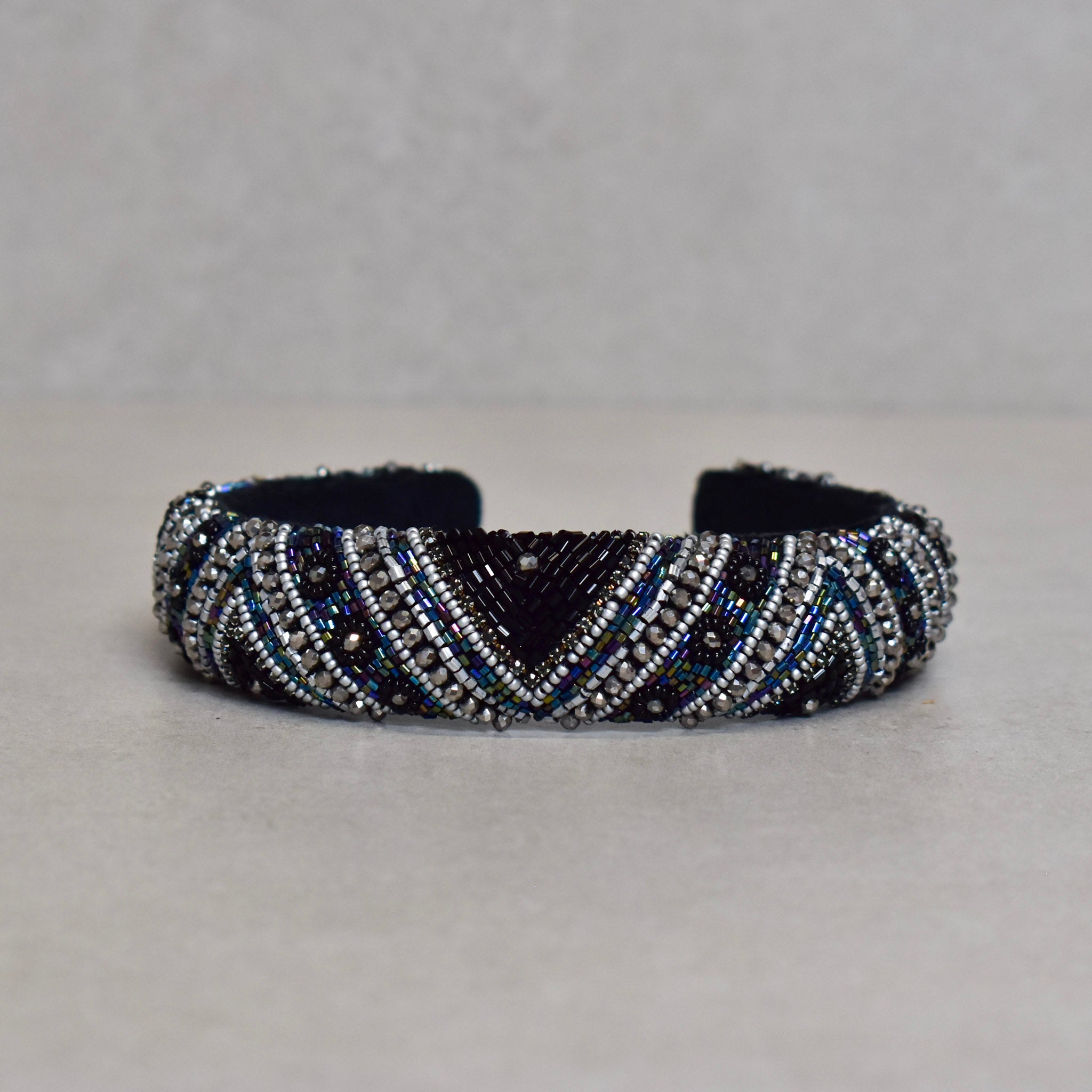 Cintillo QUEEN Midnight wider