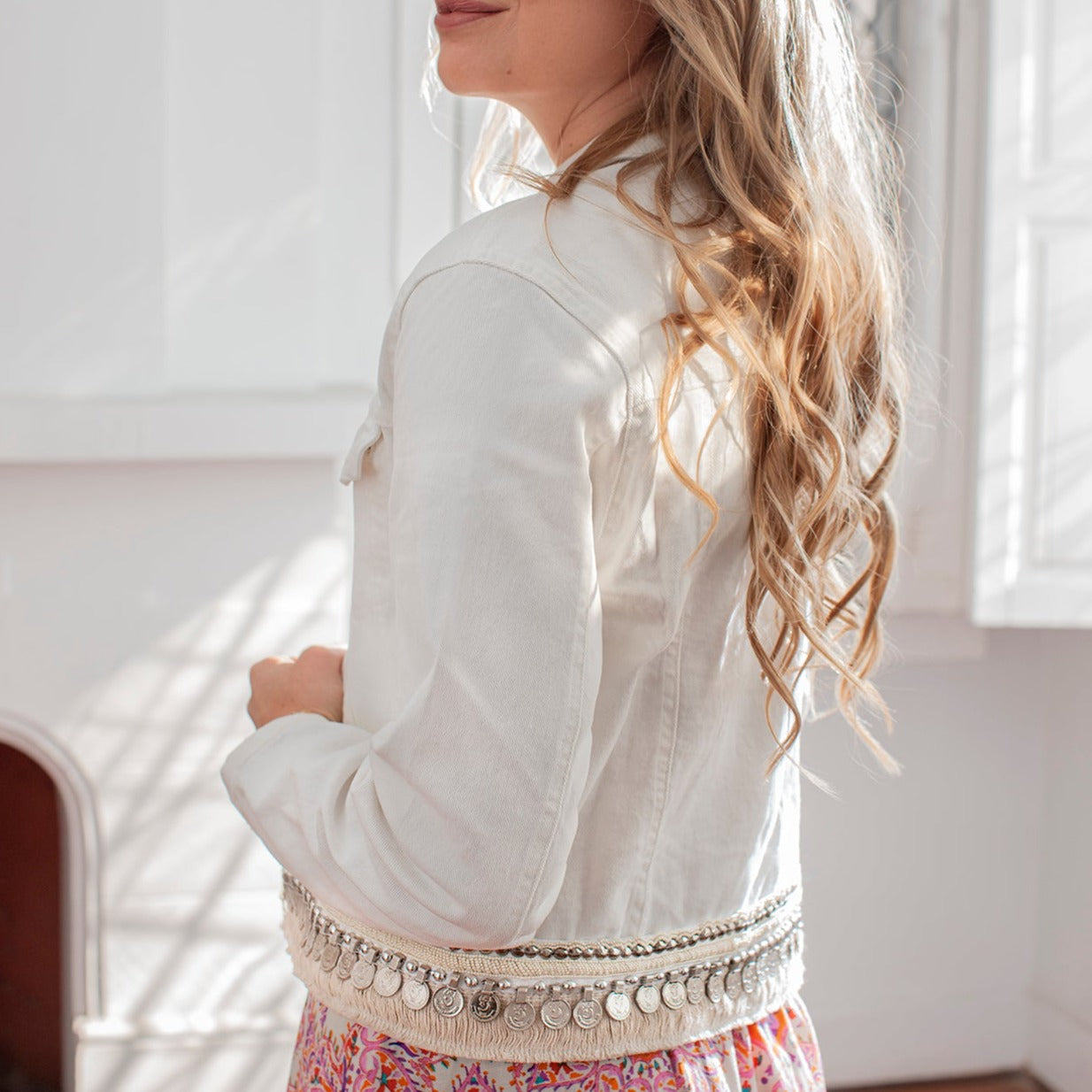 Chaqueta Denim Coin Border high metal WHITE