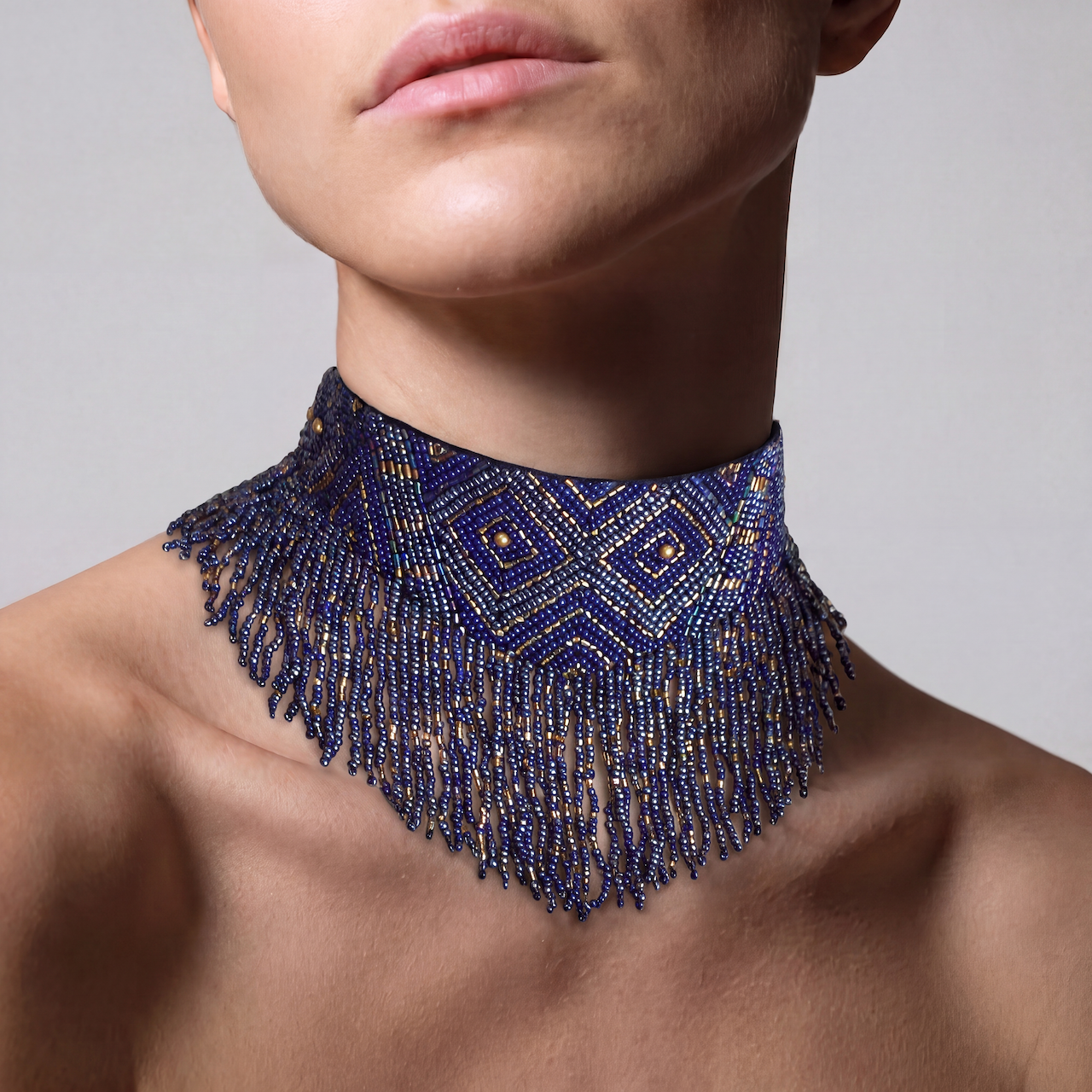 Choker Blue Queen