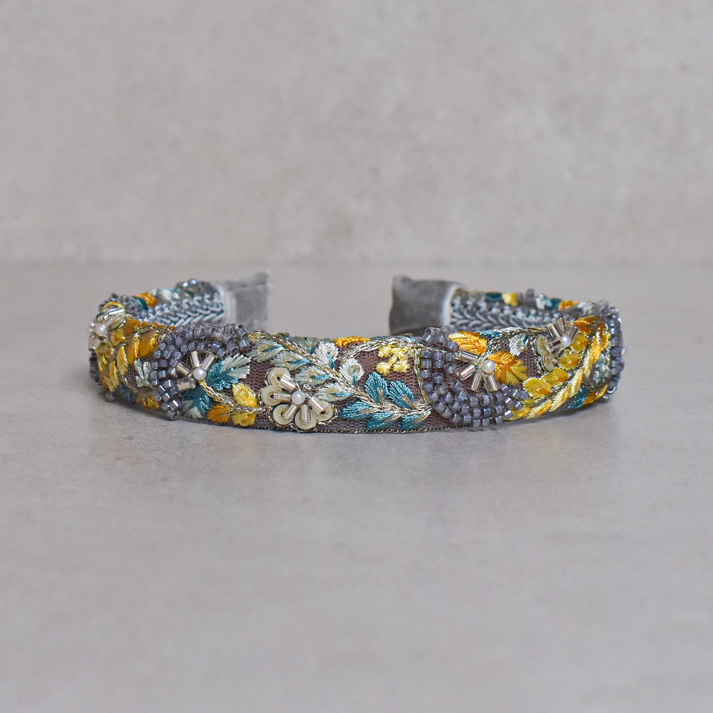 Cintillo Elegance Spring Grey