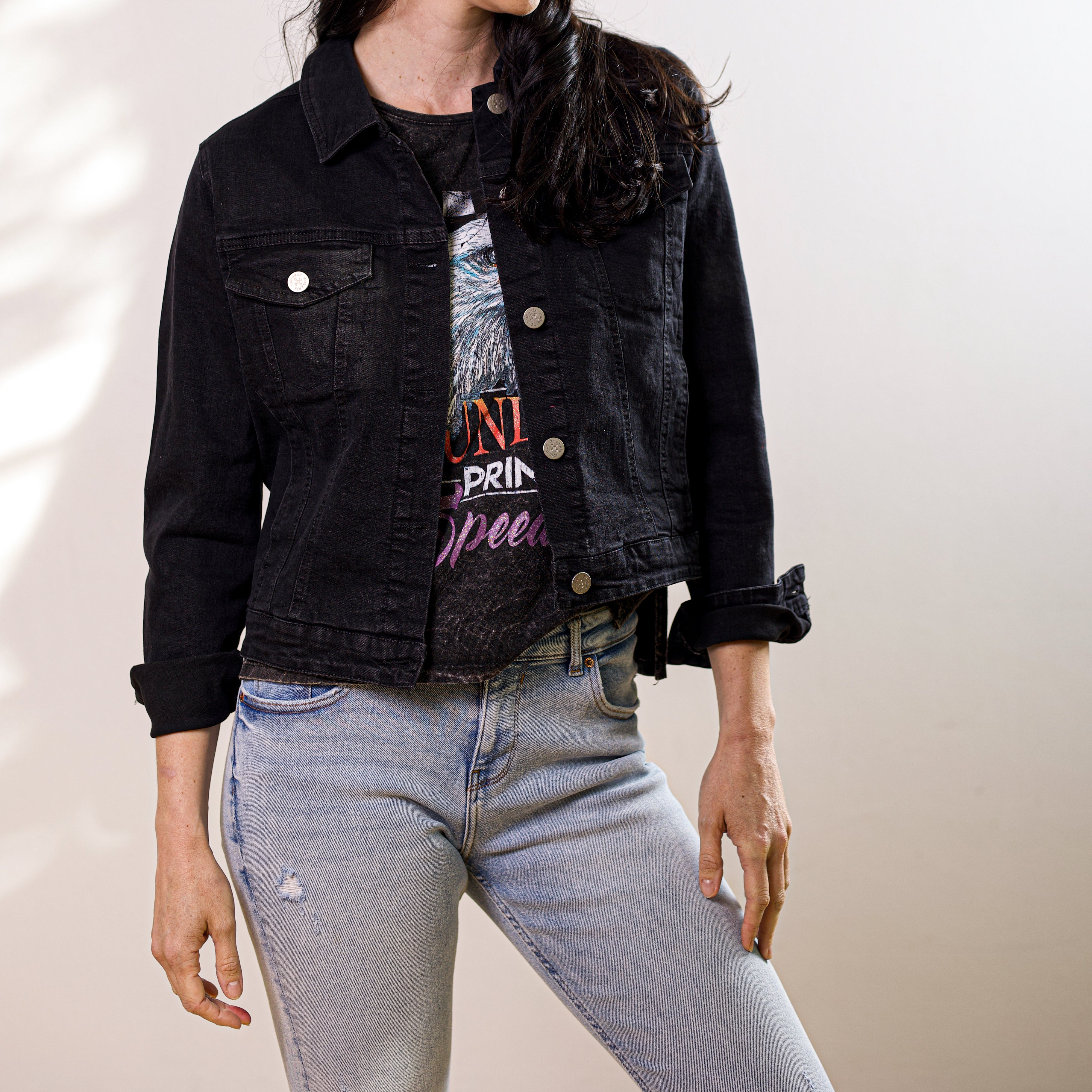 CHAQUETA NEGRA PAVO REAL PIEDRAS OTOMI BORDE moneda