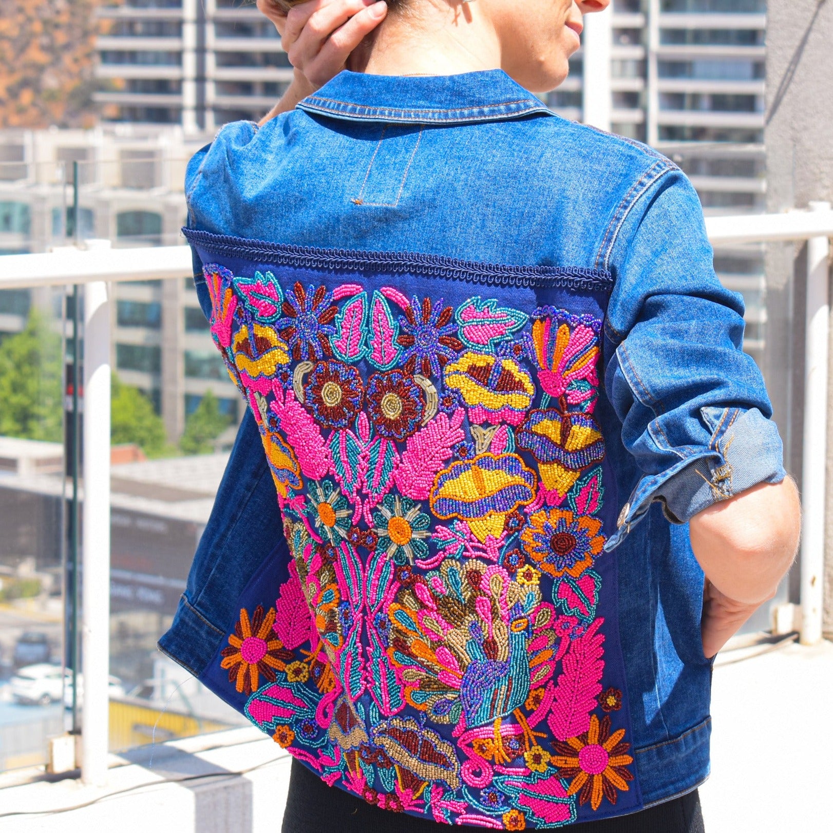 CHAQUETA AZUL PAVO REAL PIEDRAS OTOMI