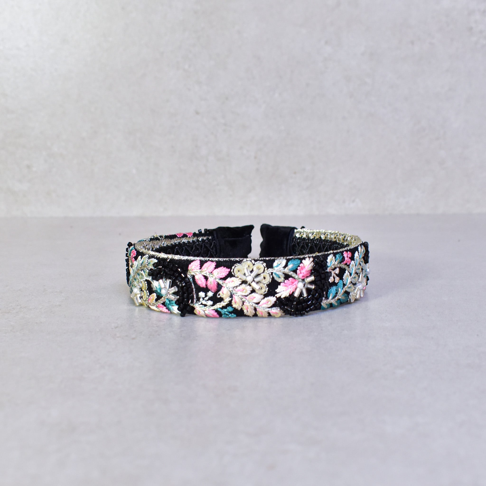Cintillo Elegance Spring Black