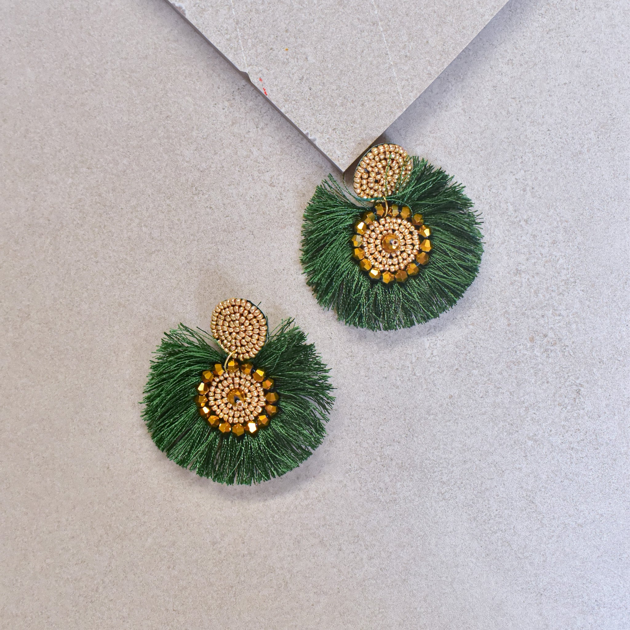 Aros lovely green