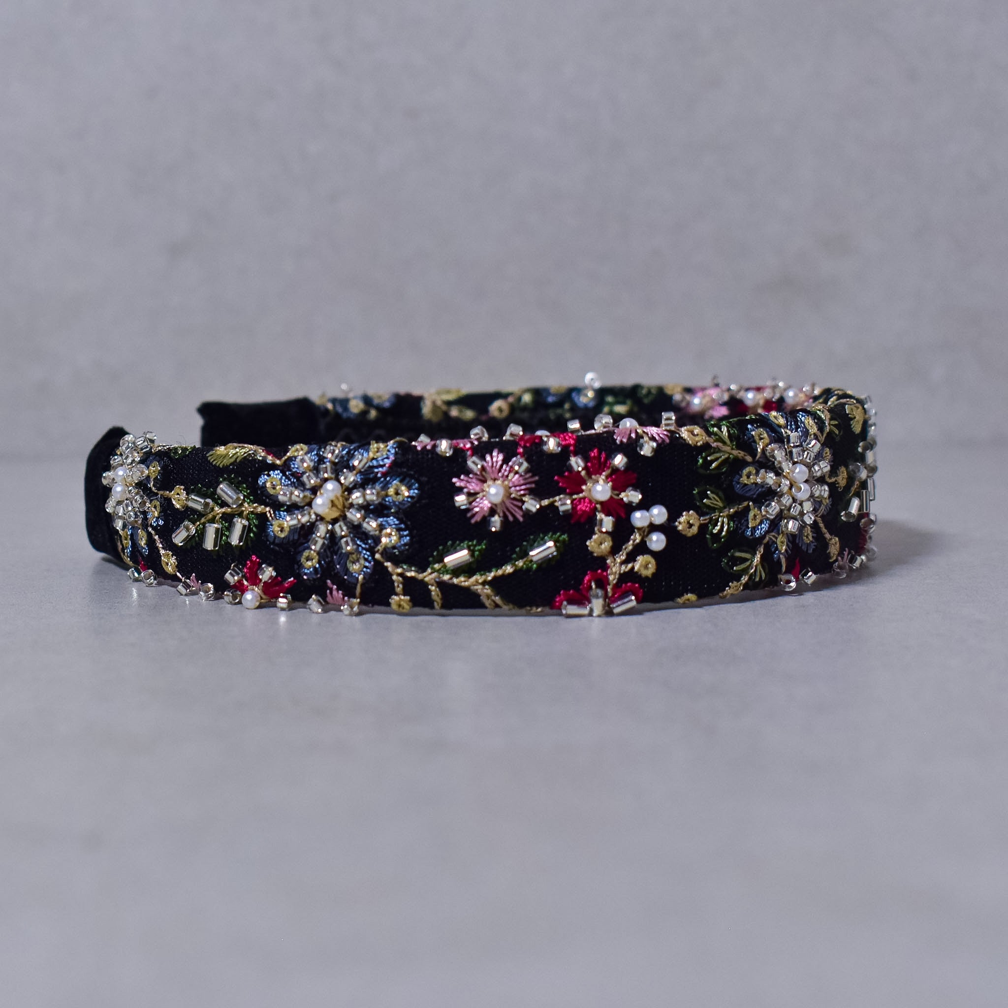 Cintillo Spring Black