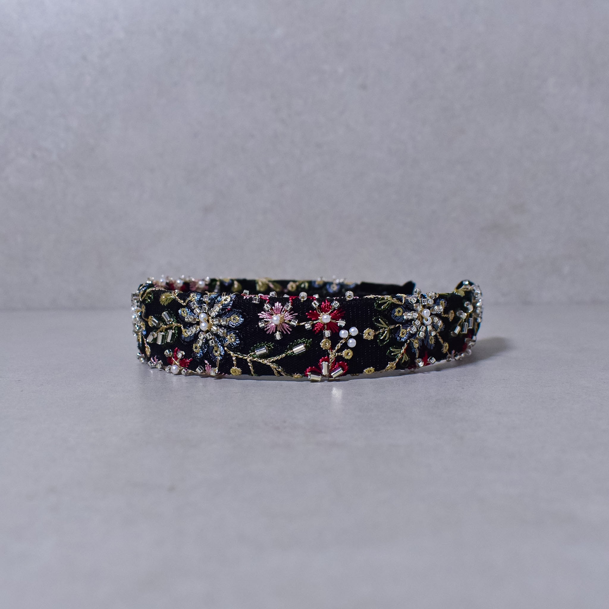 Cintillo Spring Black