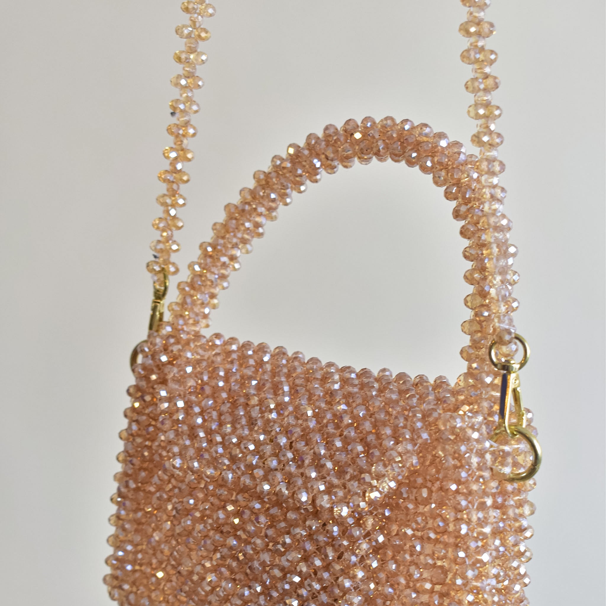 Cartera tejida en piedras "Timeless" gold