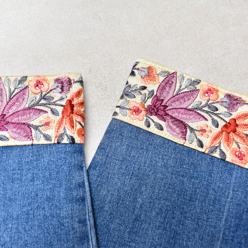 JEANS BLUE EMBELLISHMENT SECRET GARDEN