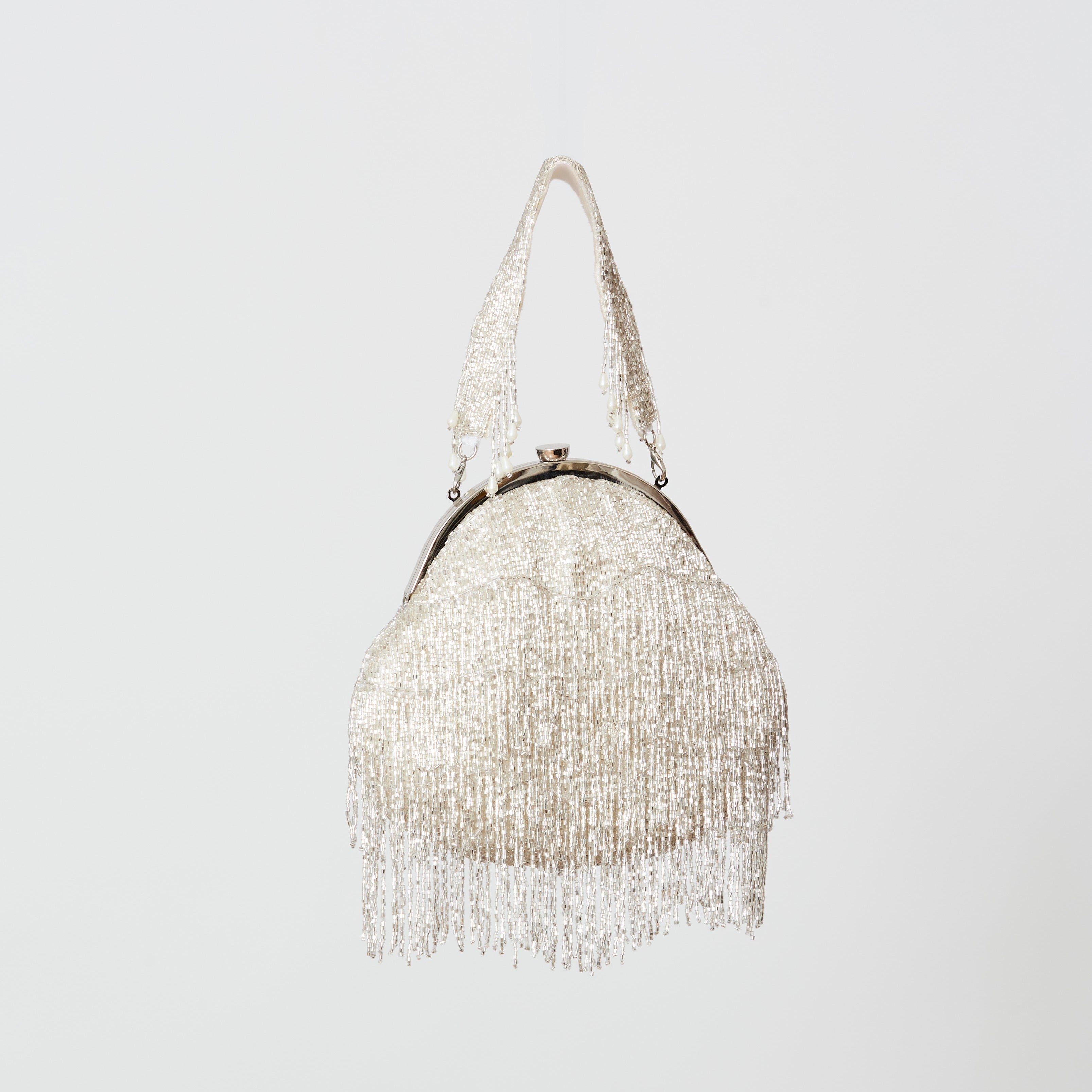 Cartera, silver fringes
