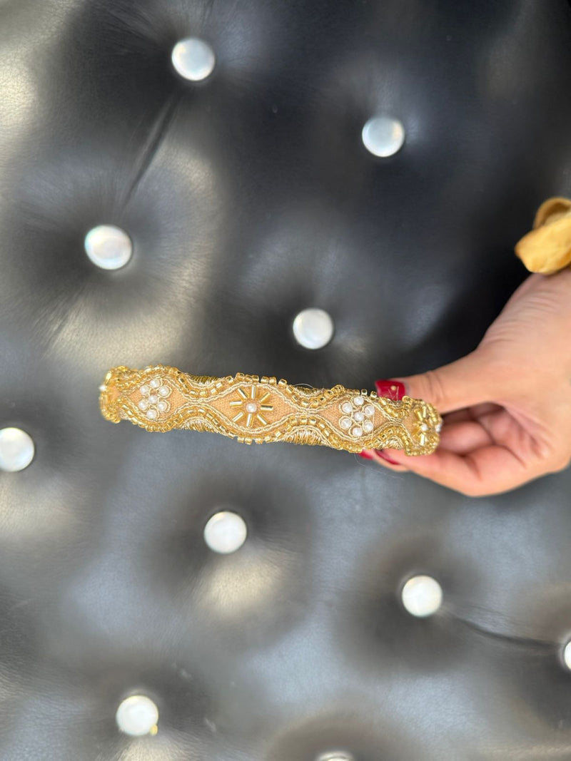 Gold and pearls éclat