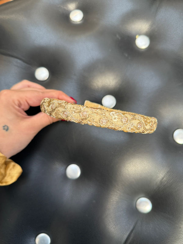 Golden leaves skinny