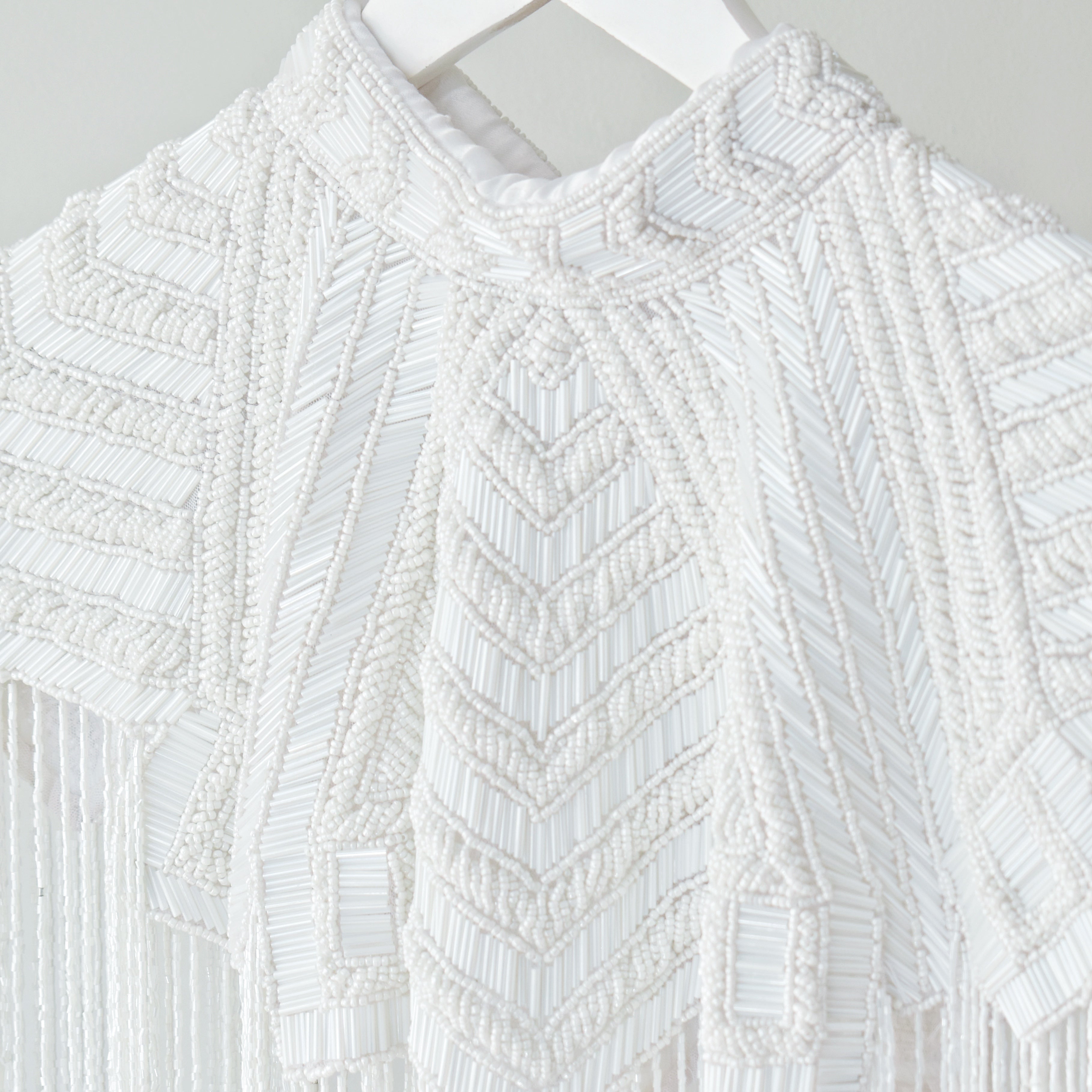 Capa Geometric Marfil