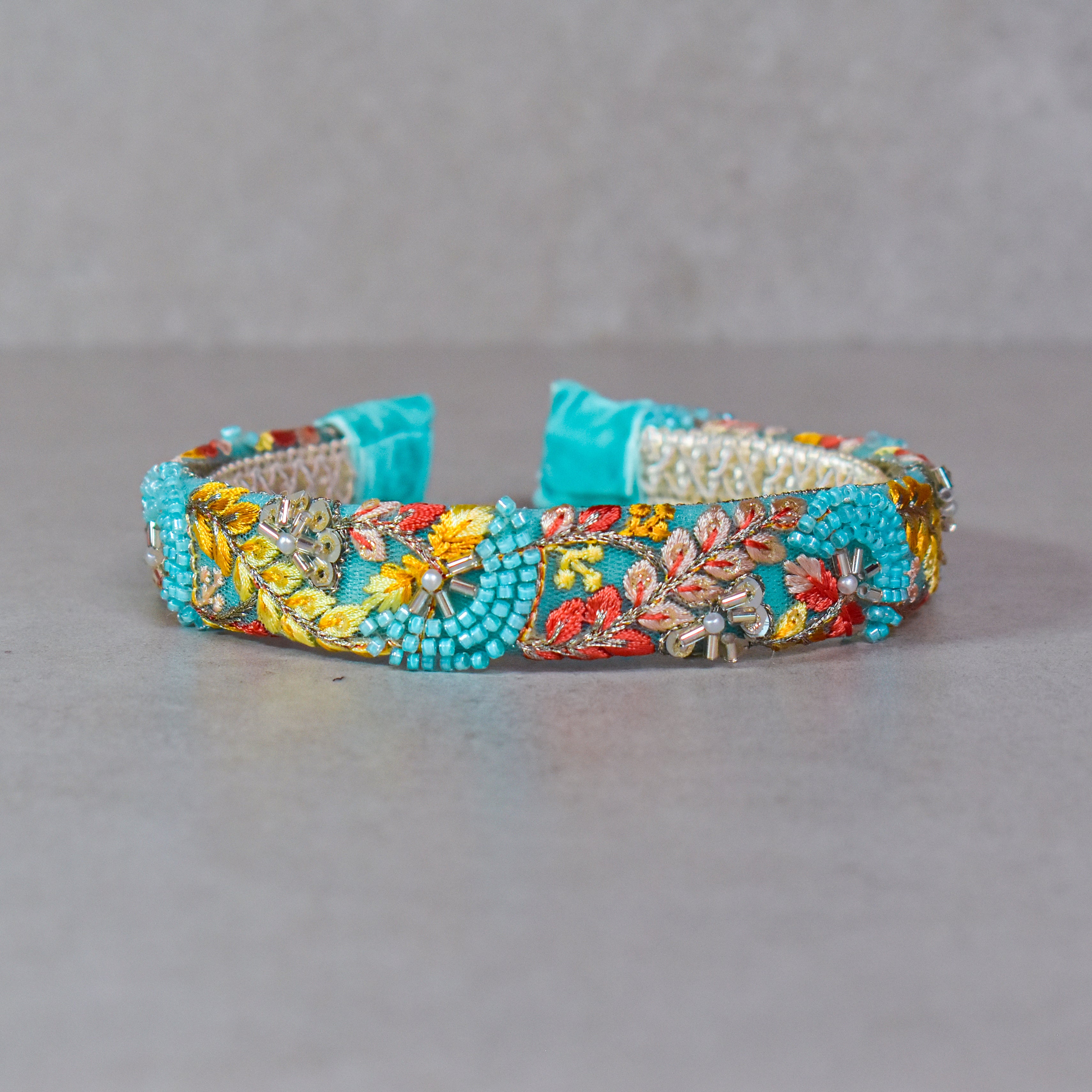 Cintillo Elegance Spring LIGHT BLUE