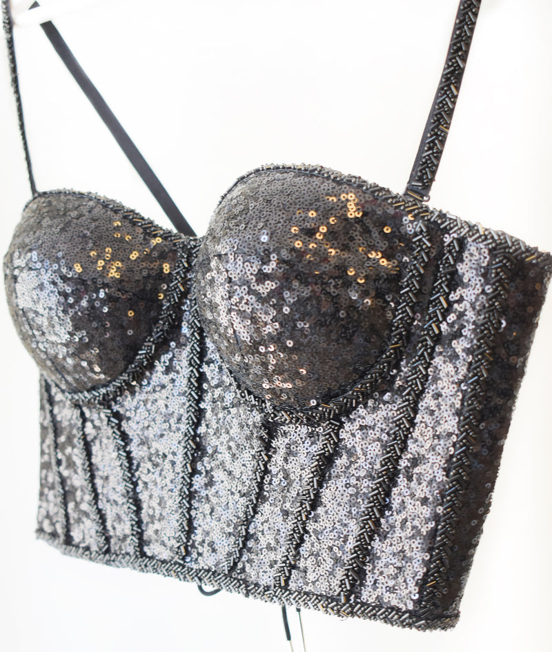 Corsé Luxurious Glossy Black